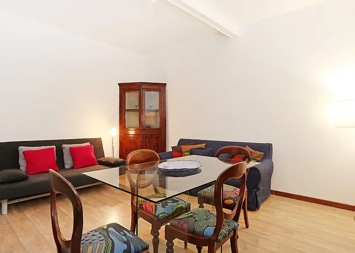 Casa vacanze Cortile Banchi Vecchi *